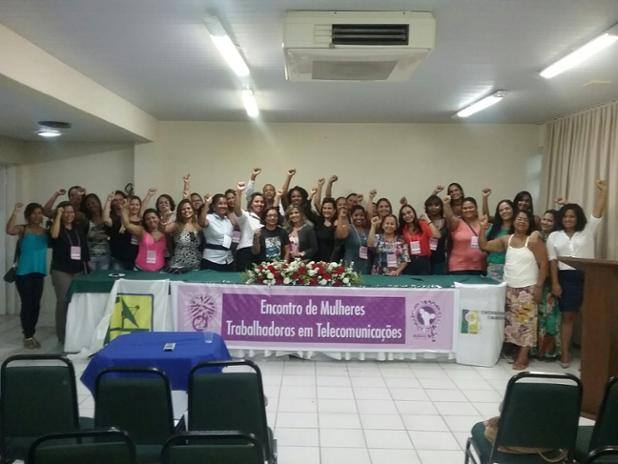 Mulheres telefônicas são homenageadas em encontro promovido pelo Sinttel Bahia 